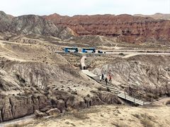 -冰沟丹霞旅游景区