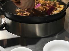 -胡须佬鸡煲四季火锅店(石厦西村直营店)