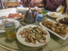 -阿浪海鲜连锁加工店(B栋2排1号火车头店)