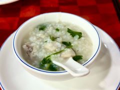 -先鲜鲫鱼粥