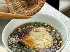 -裕兴记•蟹黄面馆(人民广场店)