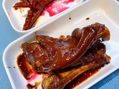 红烧猪爪-平江桃花源记(新光天地店)