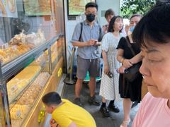 -鲍师傅糕点(江苏路店)