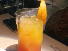 -穹六人间 people 6(岳阳路店)