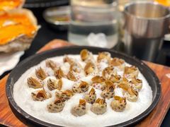 -蚝美人·生蚝海鲜烧烤(茶花园店)