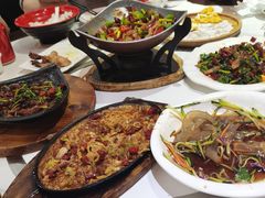 -东北人家铁锅炖(鞍山路店)