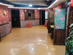 -人民公社铁锅炖·东北菜(卫国道店)