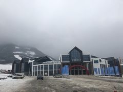 -鳌山滑雪度假区