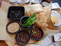 烙馍卷馓子-大张烙馍村(绿地店)