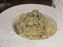 奶油蘑菇培根通心粉-Ambra Haus琥珀屋精酿餐厅(宝山店)