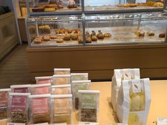 -好利来(八角店)
