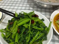 -卢六川汤肉(南方花园店)