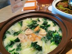 浓鸡汤煮云南小奶白菜-御公馆中餐厅·点心·顺德菜·佛山东平保利洲际酒店