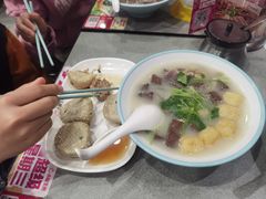 -小杨生煎(白玉兰广场店)