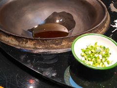 -鱼窝棚柴火铁锅炖(富山屯店)