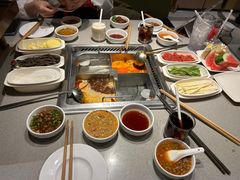 -海底捞火锅(新松江路店)