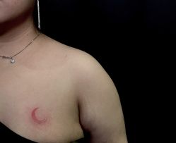 -木子·纹身店TATTOO穿孔·洗纹身