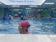 -Swim斯卫姆国际儿童游泳中心(红博中央公园店)