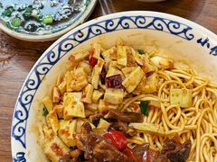 -梅溪·小伙子干挑面(安吉总店)
