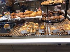 -PARIS BAGUETTE巴黎贝甜(周浦万达店)