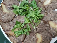 牛犍子-白鹤大冷面
