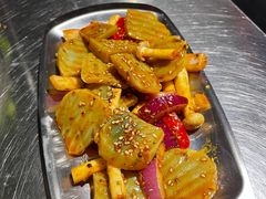 -马路牙子地桌烤肉(工体店)
