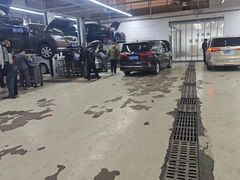 -李师傅修车保养维修连锁(金盏店)