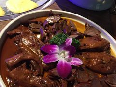 -三人行骨头王火锅(长寿店)