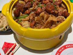 -多嘴肉蟹煲(万达店)
