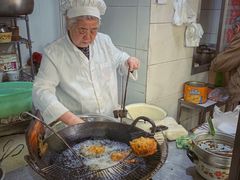 -阿婆油墩子(五里桥路188弄小区店)