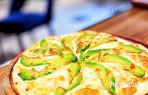 Avocado Banana Pancake