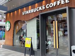 门面-星巴克(大宁店)