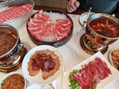 -鼎盛山海火锅(北戴河刘庄夜市老虎石浴场店)
