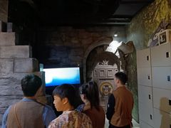-暴风岛沉浸式体验馆(百联世纪店)