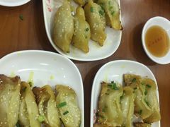 -小姜锅贴(凤凰街店)