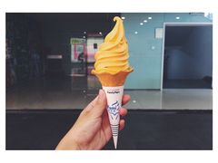 芒果冰淇淋-全家便利店(杭州龙翔桥地铁站店)