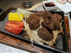 -穹六人间 people 6(岳阳路店)