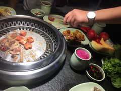 -壹炉自助烤肉烧烤店(港悦广场店)