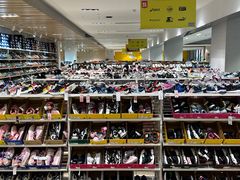 -BIGOFFS 超级折扣(仁恒伊势丹店)