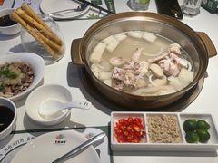 -烹然四季椰子鸡火锅(姚家园万象汇店)