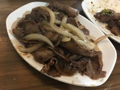 烤牛舌-炙热童年·老北京炙子烤肉(南锣鼓巷店)