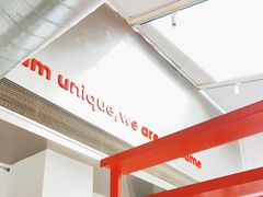 -UNI UNI(环亚凯瑟琳店)