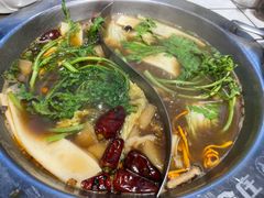 -喜悦小串丹东小黄牛海鲜烧烤大排档(民主广场店)