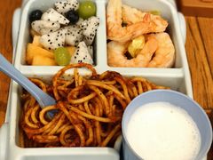 -汽车博物馆主题餐厅