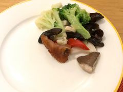 -昆山裕元花园酒店·温莎西餐厅