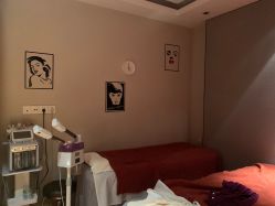 -菲秀家科技美颜SPA生活馆