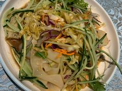 新疆凉面-巴扎美食·新疆菜·西域歌舞表演餐厅(新疆大厦店)