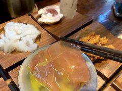 -银米·云南传统过桥米线(双廊黑金冠店)