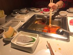 -海底捞火锅鲜切牛肉主题店(长寿路店)