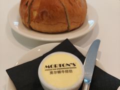 -MORTON'S 莫尔顿牛排坊(北京丽晶酒店)